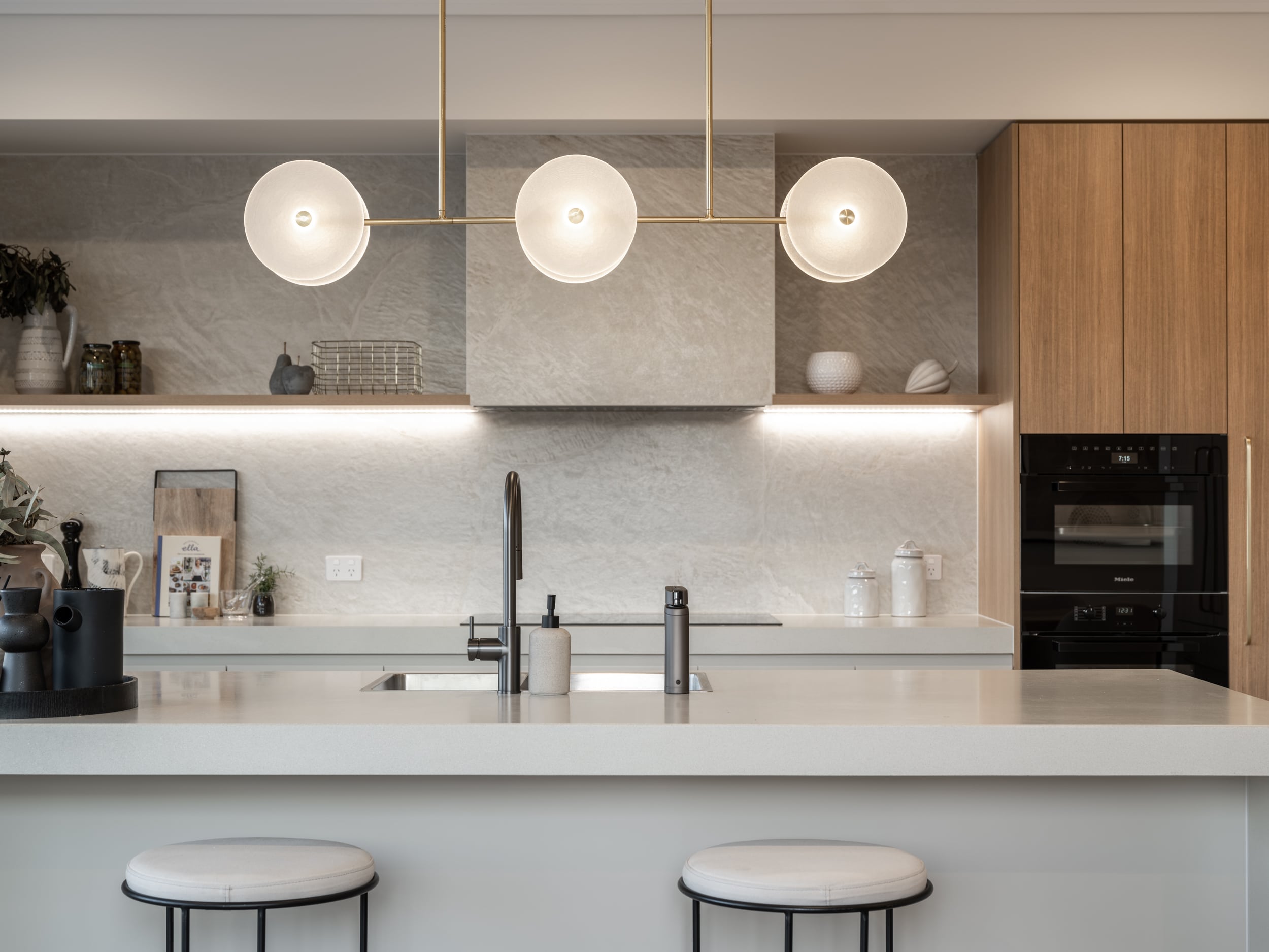 Greenwich Kitchen Project - Sustainable kitchen benchtop by Eco Benchtops