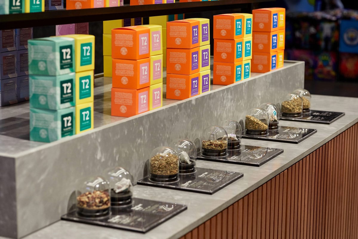 T2-Highpoint counter top retail displays using ECO benchtops Yarra Storm